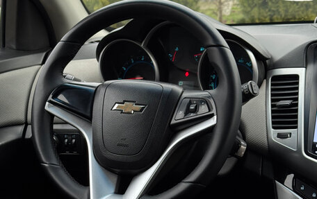 Chevrolet Cruze II, 2011 год, 750 000 рублей, 11 фотография