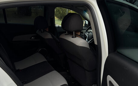 Chevrolet Cruze II, 2011 год, 750 000 рублей, 19 фотография