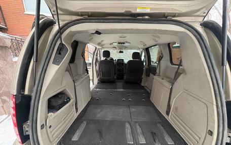 Dodge Caravan V, 2008 год, 980 000 рублей, 17 фотография