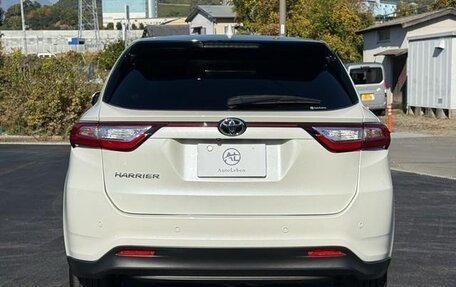 Toyota Harrier, 2019 год, 2 198 000 рублей, 4 фотография