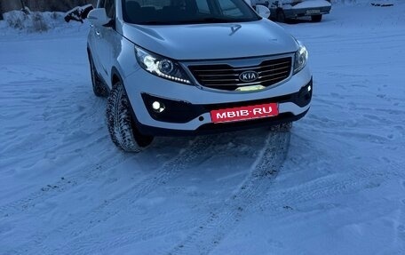 KIA Sportage III, 2011 год, 850 000 рублей, 1 фотография