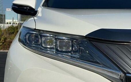 Toyota Harrier, 2019 год, 2 198 000 рублей, 21 фотография