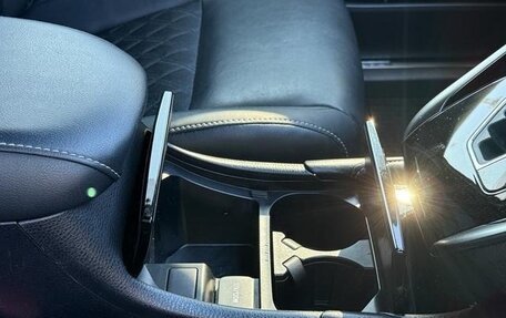 Toyota Harrier, 2019 год, 2 198 000 рублей, 26 фотография