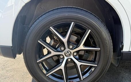 Toyota Harrier, 2019 год, 2 198 000 рублей, 37 фотография