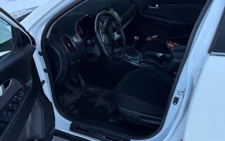 KIA Sportage III, 2011 год, 850 000 рублей, 10 фотография