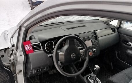 Nissan Tiida, 2011 год, 680 000 рублей, 5 фотография