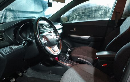 KIA Rio III рестайлинг, 2012 год, 750 000 рублей, 10 фотография