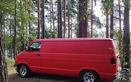 Dodge Ram Van, 1994 год, 499 999 рублей, 3 фотография