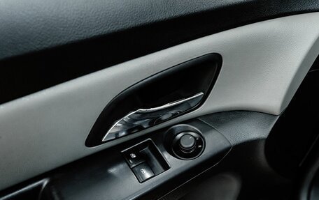 Chevrolet Cruze II, 2011 год, 519 000 рублей, 24 фотография