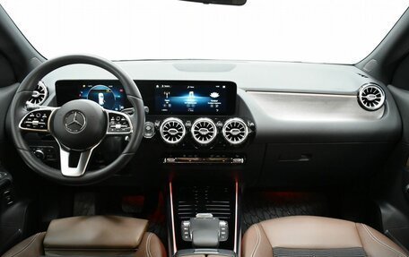 Mercedes-Benz GLA, 2021 год, 3 790 000 рублей, 15 фотография