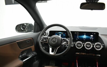 Mercedes-Benz GLA, 2021 год, 3 790 000 рублей, 16 фотография