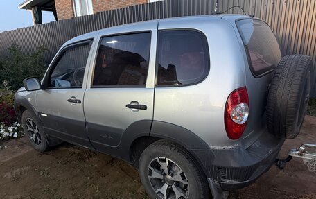Chevrolet Niva I рестайлинг, 2014 год, 510 000 рублей, 15 фотография