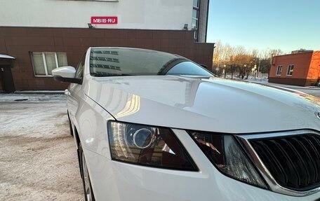 Skoda Octavia, 2017 год, 1 775 000 рублей, 10 фотография