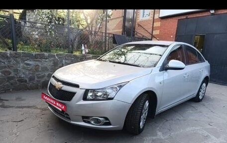 Chevrolet Cruze II, 2011 год, 650 000 рублей, 16 фотография