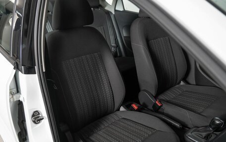 Volkswagen Polo VI (EU Market), 2019 год, 1 050 000 рублей, 8 фотография