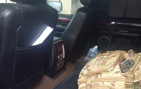 Lincoln Navigator, 2003 год, 1 050 000 рублей, 10 фотография