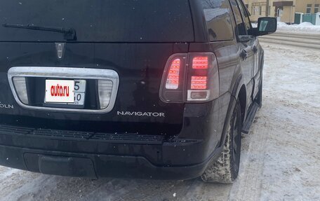 Lincoln Navigator, 2003 год, 1 050 000 рублей, 5 фотография