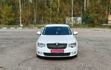Skoda Superb III рестайлинг, 2012 год, 1 400 000 рублей, 1 фотография