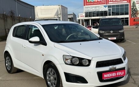 Chevrolet Aveo III, 2013 год, 849 000 рублей, 2 фотография