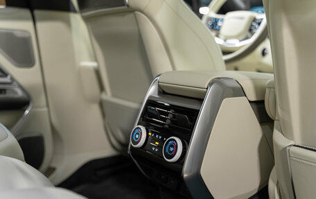 Land Rover Range Rover IV рестайлинг, 2025 год, 33 890 000 рублей, 26 фотография