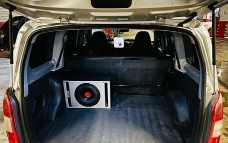 Toyota Probox I, 2012 год, 910 000 рублей, 10 фотография