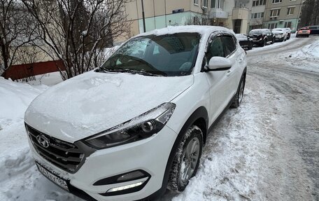Hyundai Tucson III, 2018 год, 2 200 000 рублей, 2 фотография