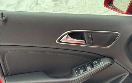 Mercedes-Benz A-Класс, 2015 год, 1 634 000 рублей, 27 фотография