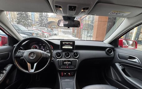 Mercedes-Benz A-Класс, 2015 год, 1 634 000 рублей, 31 фотография