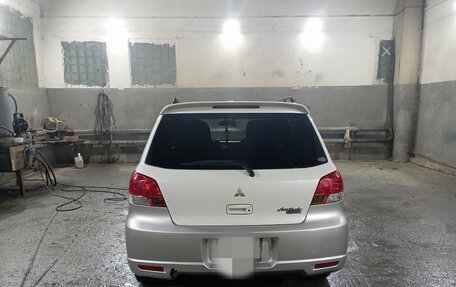 Mitsubishi Airtrek, 2002 год, 370 000 рублей, 3 фотография