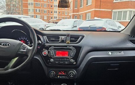 KIA Rio III рестайлинг, 2011 год, 800 000 рублей, 7 фотография