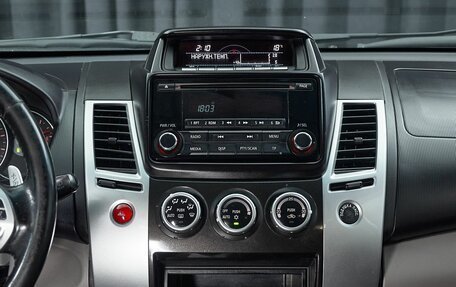 Mitsubishi Pajero Sport II рестайлинг, 2014 год, 2 249 000 рублей, 10 фотография