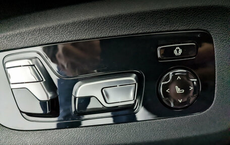 BMW X7, 2022 год, 12 995 000 рублей, 28 фотография