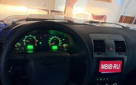 ЛуАЗ Patriot, 2013 год, 470 000 рублей, 10 фотография