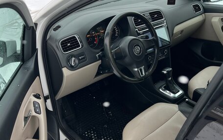 Volkswagen Polo VI (EU Market), 2010 год, 735 000 рублей, 10 фотография