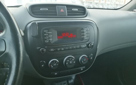 KIA Soul II рестайлинг, 2014 год, 1 400 000 рублей, 12 фотография