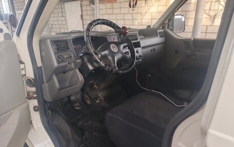 Volkswagen Transporter T4, 1999 год, 890 000 рублей, 2 фотография