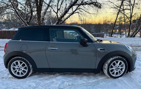 MINI Hatch, 2020 год, 2 800 000 рублей, 5 фотография