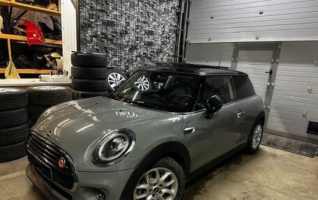 MINI Hatch, 2020 год, 2 800 000 рублей, 21 фотография