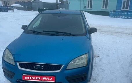 Ford Focus II рестайлинг, 2005 год, 330 000 рублей, 1 фотография