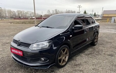 Volkswagen Polo VI (EU Market), 2013 год, 900 000 рублей, 1 фотография