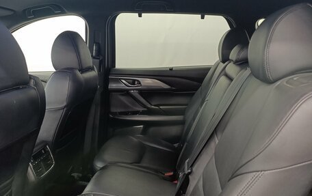 Mazda CX-9 II, 2018 год, 2 950 000 рублей, 28 фотография