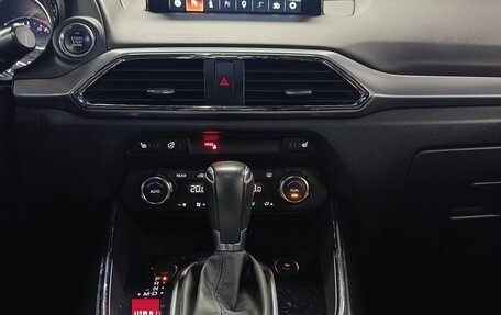 Mazda CX-9 II, 2018 год, 2 950 000 рублей, 24 фотография