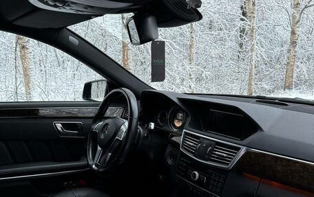 Mercedes-Benz E-Класс, 2011 год, 1 850 000 рублей, 19 фотография