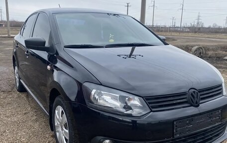 Volkswagen Polo VI (EU Market), 2013 год, 900 000 рублей, 3 фотография