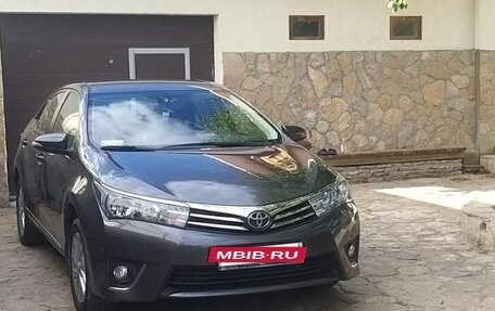 Toyota Corolla, 2013 год, 1 949 000 рублей, 2 фотография