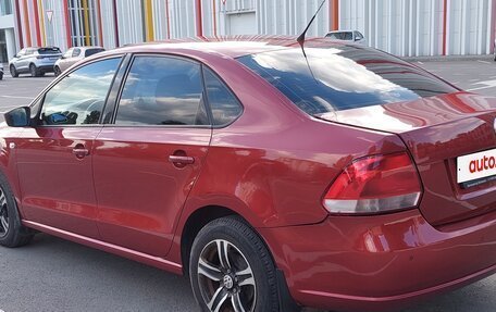 Volkswagen Polo VI (EU Market), 2011 год, 750 000 рублей, 4 фотография