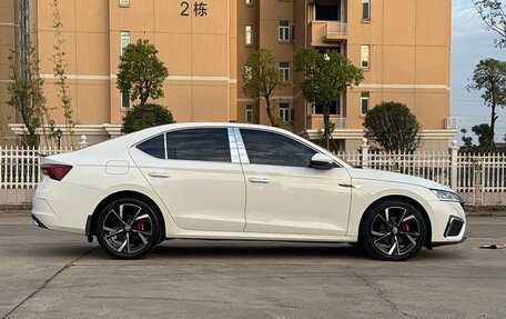 Skoda Octavia IV, 2022 год, 1 550 000 рублей, 4 фотография