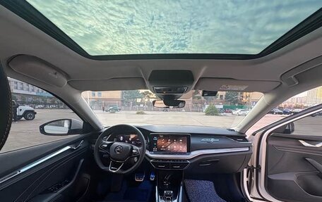 Skoda Octavia IV, 2022 год, 1 550 000 рублей, 7 фотография