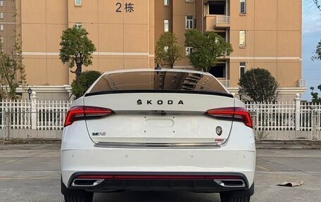 Skoda Octavia IV, 2022 год, 1 550 000 рублей, 5 фотография