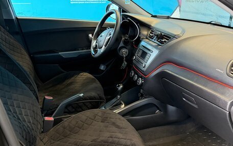 KIA Rio III рестайлинг, 2015 год, 985 000 рублей, 5 фотография